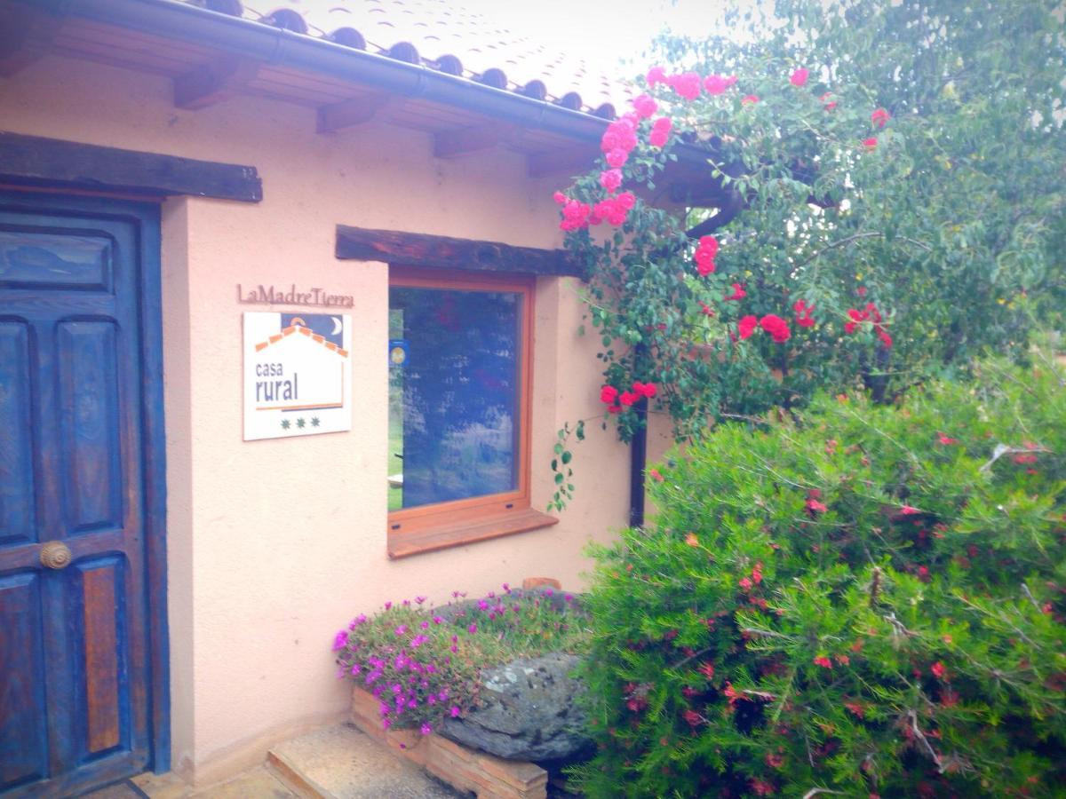 Casa Rural Lamadretierra Villamejil Exteriör bild